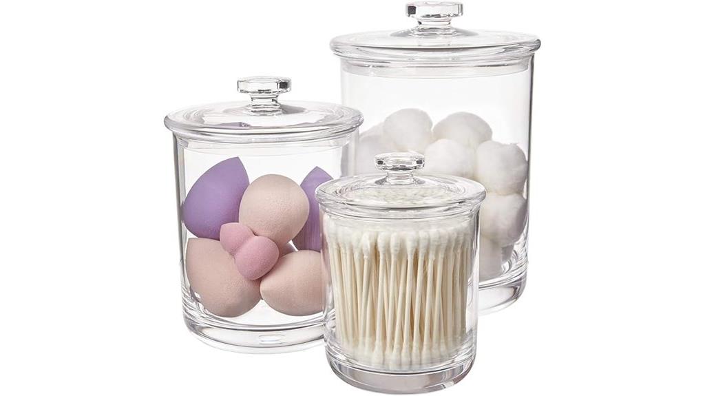 clear plastic storage containers